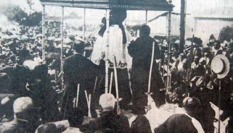 El Expediente Romano de la Coronación del Rocío por Santiago Padilla en Huelva Información