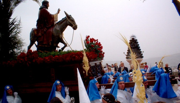 La Pollinica Hermana de Honor de la Hermandad de Ronda