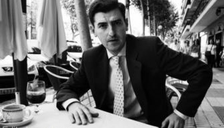 Con la llegada de la luz a la aldea se acaba el Rocío bucólico y romántico