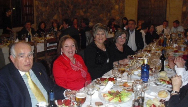 La Hermandad del Rocio de Murcia celebró una cena de enamorados