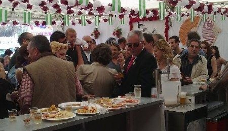 Hermandad de Nuestra Señora del Rocío de Valencia – Caseta en la Feria Andaluza