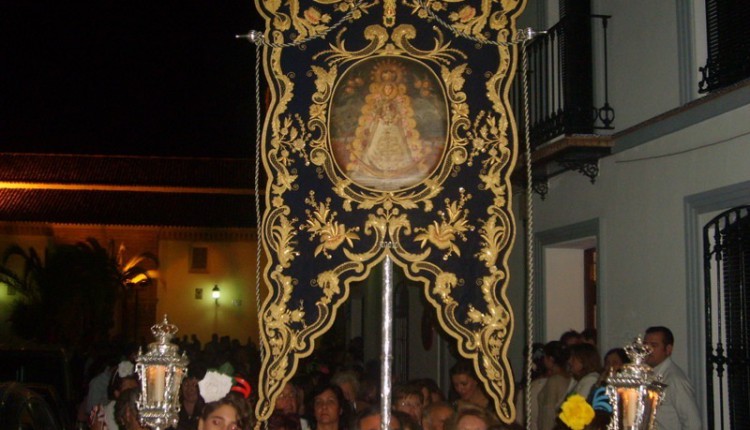 La Hermandad de Nuestra Señora del Rocío de Hinojos – SOLEMNE TRIDUO