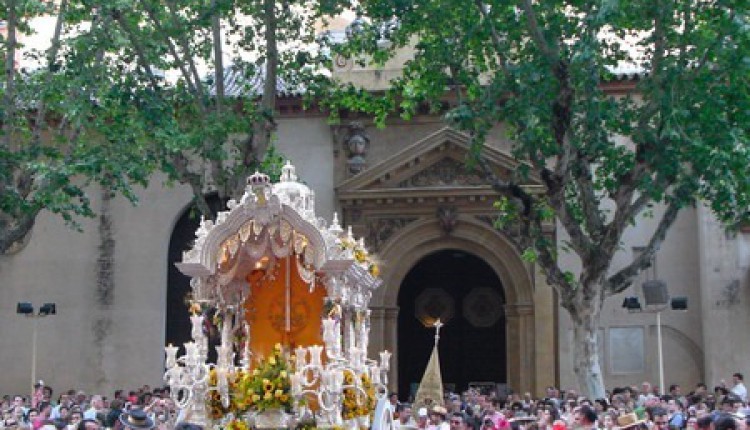 Entrada de Macarena, Sevilla y Triana