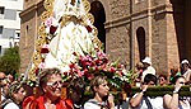 Torrevieja – La Asociación Virgen del Rocío celebra el Día del Romero