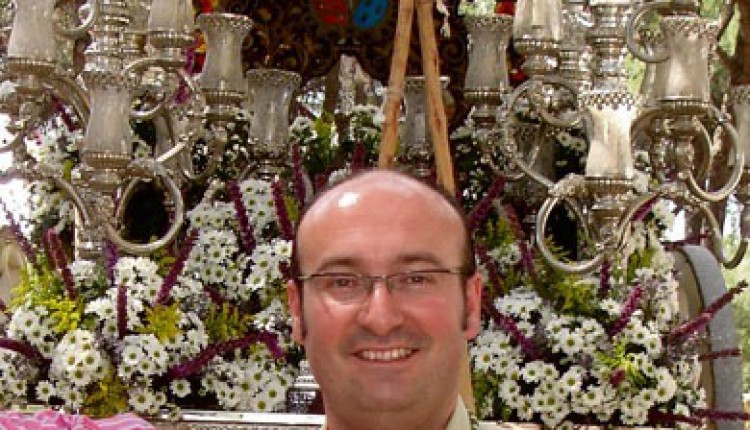 Hermandad de Dos Hermanas – Mariano Sánchez, hermano mayor de Gran Poder, pronuncia el domingo el Pregón del Rocío
