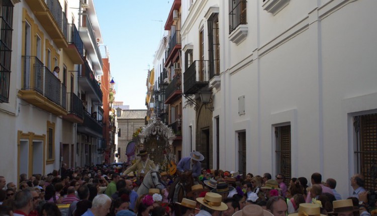 Salida de la Hermandad del Rocío – Macarena