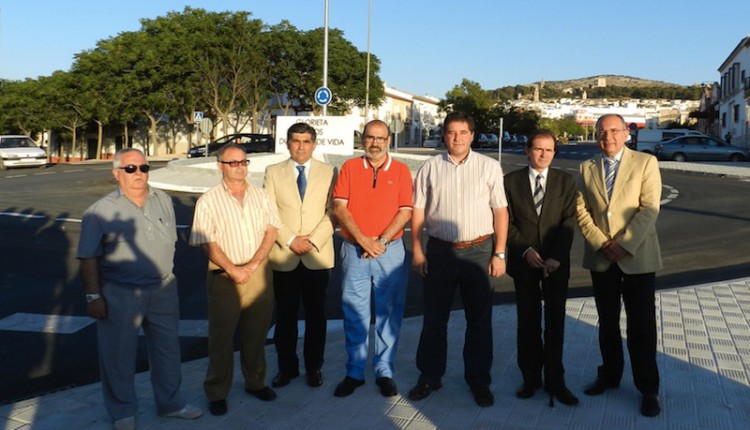 INAUGURADA EN ESTEPA -LA GLORIETA DE LOS DONANTES DE VIDA-