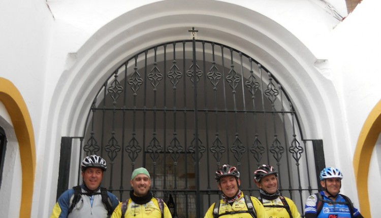 PEREGRINOS ISLEÑOS CICLISTAS