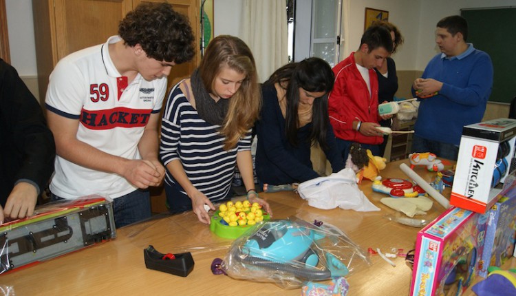Hermandad de Marbella – TERMINADA LA CAMPAÑA DE RECOGIDA DE JUGUETES “UN JUGUETE, UNA SONRISA”