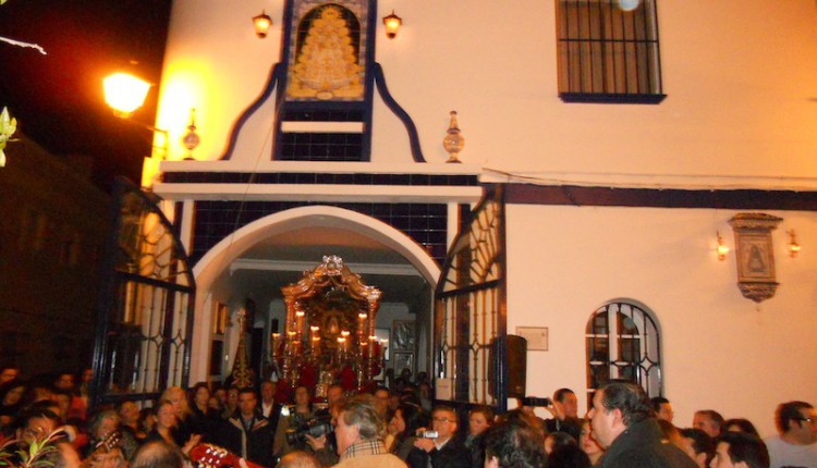 Hermandad de Isla Cristina – SE ABREN LAS PUERTAS DE LA HERMANDAD