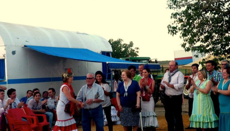 Mari Carmen Dueñas Molero, pregonera de la Hermandad del Rocío de Osuna 2014