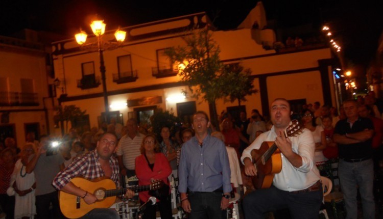 Hermandad de Isla Cristina – Donaire canta la Salve