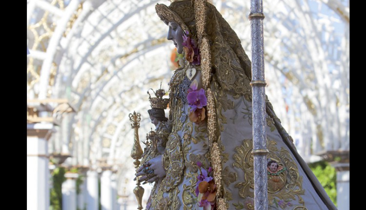 Presentación de «Rocío Jubileo de Luz» en Huelva
