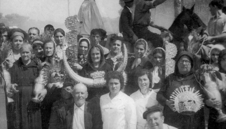 Regreso de Ntra. Sra. La Virgen del Rocío a su ermita en 1964