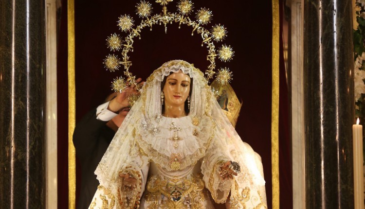 Pregón, Procesión y Fotos de la Coronación canónica de M. Stma. del Rocío en Málaga