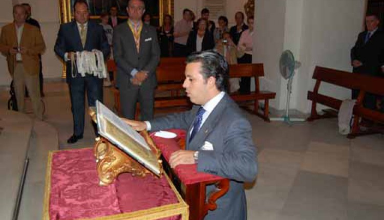 Hermandad de Sevilla El Salvador – Marcos Cañadas Bores nuevo Hermano Mayor