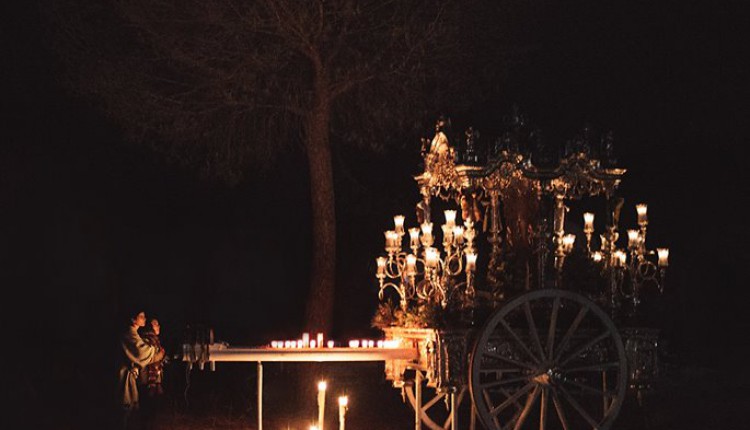 16 Hermandades se encuentran de camino hacia el encuentro con la Blanca Paloma