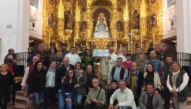 Acto de la OFRENDA del Foro ROCIO.COM 2016 en el Santuario del Rocío