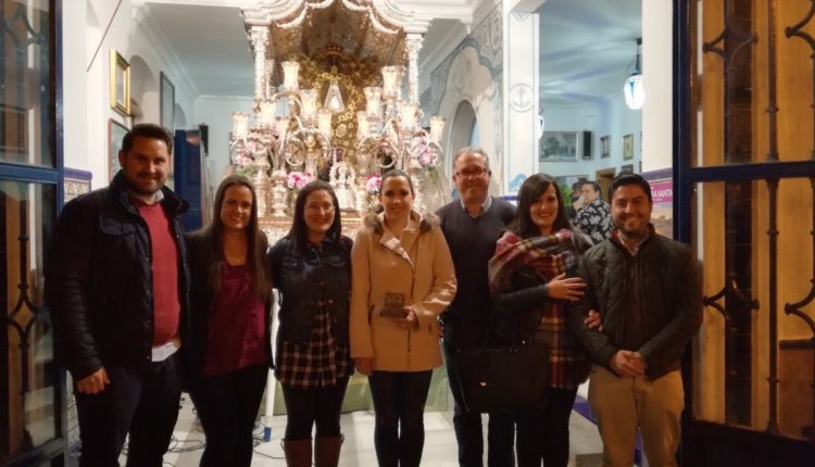 Hermandad de Isla Cristina – ROCÍO PERELES CANTA LA SALVE