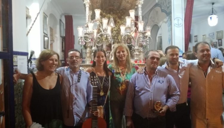 Hermandad de Isla Cristina – El Grupo Hinojos le canta al Simpecado