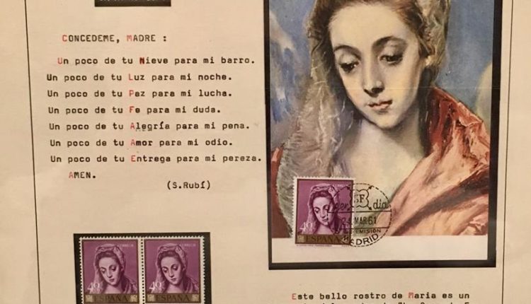 La familia Bueno Montes, de Bonares, dona a la Matriz su Colección Temática de Sellos de la Santísima Virgen María