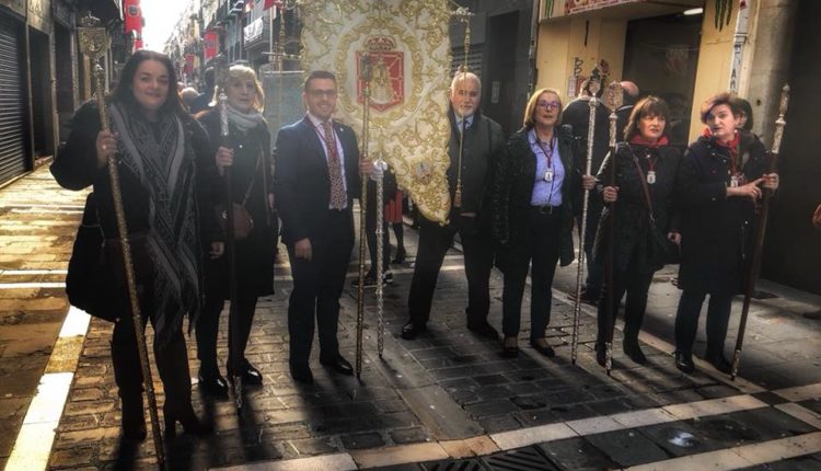 Hermandad de Navarra – En la Procesión de San Fermín