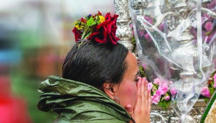 Hermandad de Los Palacios – IX Pregón Joven a cargo de Doña Mª Eugenia Pazo Martín