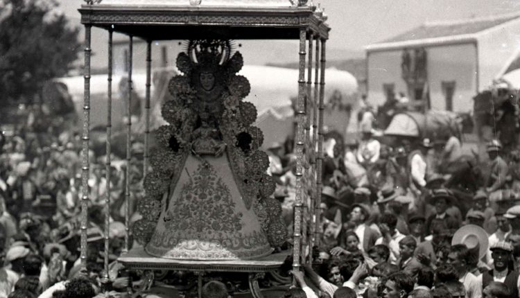 El orden más antiguo de las hermandades del Rocío – Sanlúcar de Barrameda era la primera hermandad por Julio Mayo