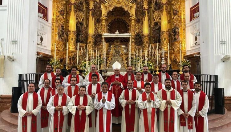 Jornadas de retiro y convivencia de sacerdotes ordenados