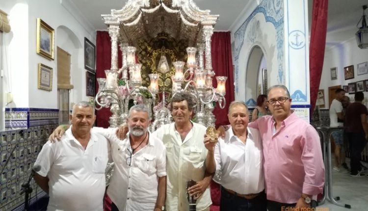 Hermandad de Isla Cristina – Los Amigos del Poblao cantan la Salve