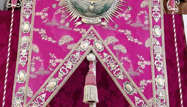 Hermandad de Palomares del Río – Restauración del Simpecado