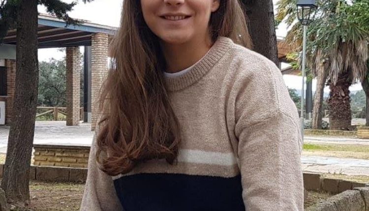 Hermandad de Carrión de los Céspedes – Ana Rocío Macías Rivera Pregonera del Rocío 2019