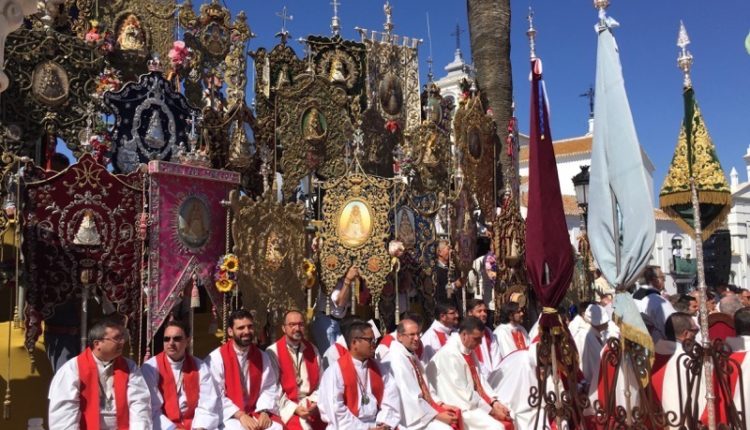 Misa de Pentecostés en el Rocío 2025 en Directo