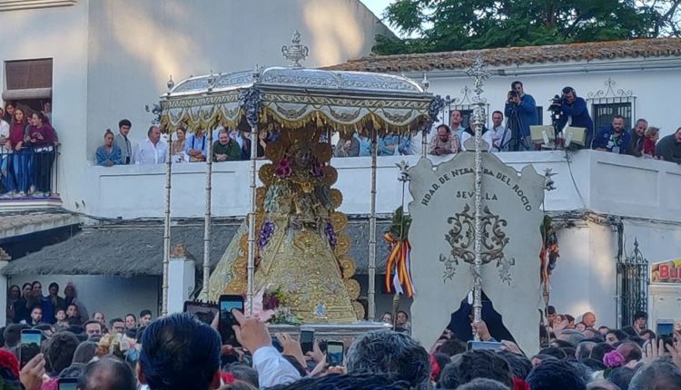 La Virgen del Rocío visita a sus Hermandades en la Romería del 2019