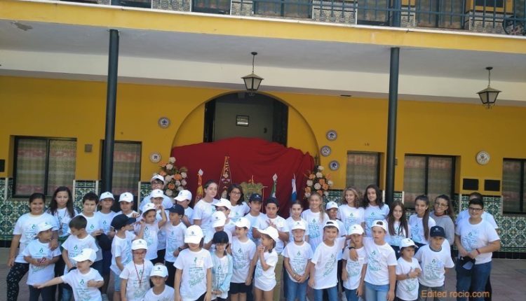 Hermandad de Emigrantes – Convivencia de Emigrantes con los más jóvenes de la Hermandad.