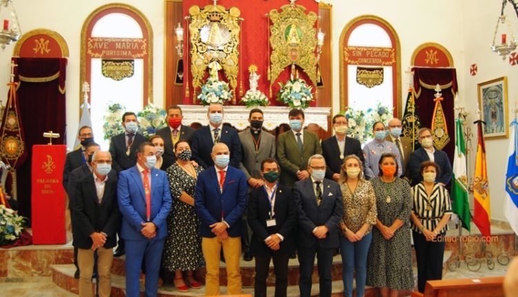 Huelva y Emigrantes escriben juntas en este Rocío de luz una página de la historia de ambas hermandades