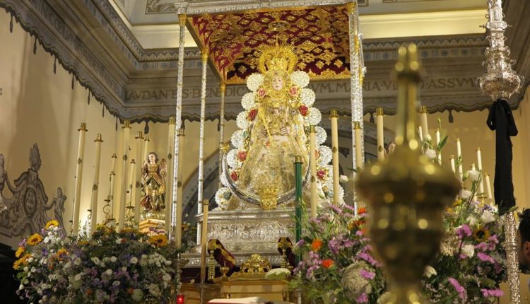 ESPEJO DE FERVOR ANDALUZ por Santiago Padilla