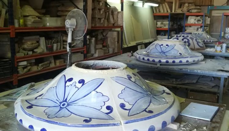 Nuevas piezas sustituirán toda la cerámica exterior del Santuario de Ntra. Sra. del Rocío