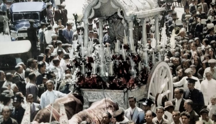 Salida de la Hdad. de Triana en 1935 – Una foto histórica