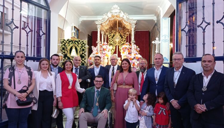 Hermandad de Isla Cristina – Traslado del Simpecado desde su Parroquia de Los Dolores