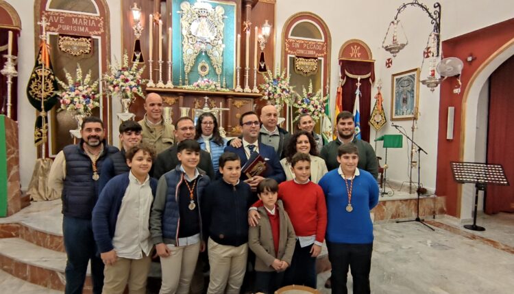 Freitas pellizca el corazón de la familia del Rocío de Emigrantes con su exaltación de la Salve