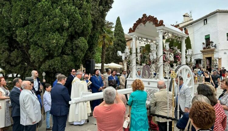 Una Carreta Blanca para la Hdad. del Rocío de Ronda