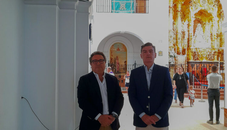La Fundación Ecotic y Grundig donan dos pantallas al Santuario de Ntra. Sra. del Rocío para mejorar la visión en los cultos