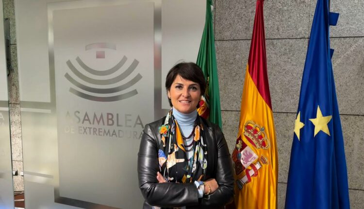 Hermandad de Umbrete – Designada Doña Nuria Barrera Bellido como cartelista para la próxima romería 2025