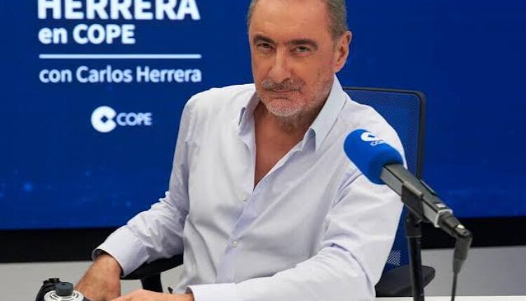 En DIRECTO – Hoy, 5 de agosto de 2026, a partir de las 21:00 horas comenzará la Exaltación de la Venida de la Virgen, a cargo del comunicador Carlos Herrera Crusset.