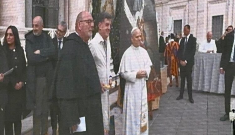 La Hermandad Matriz con el Papa León XIV en Roma
